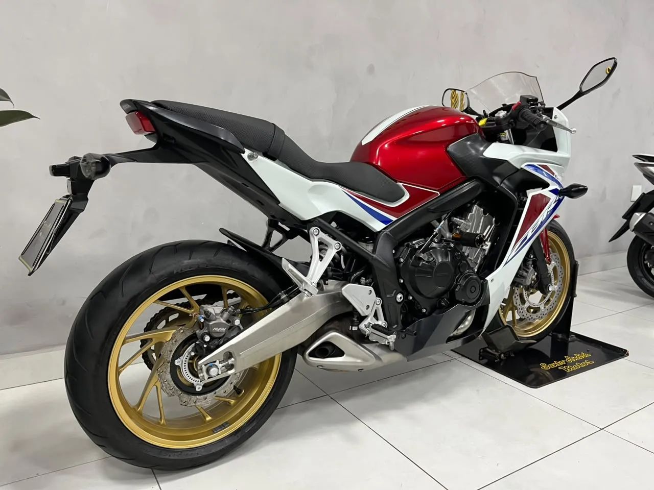 Honda CBR 650F - Foto 3