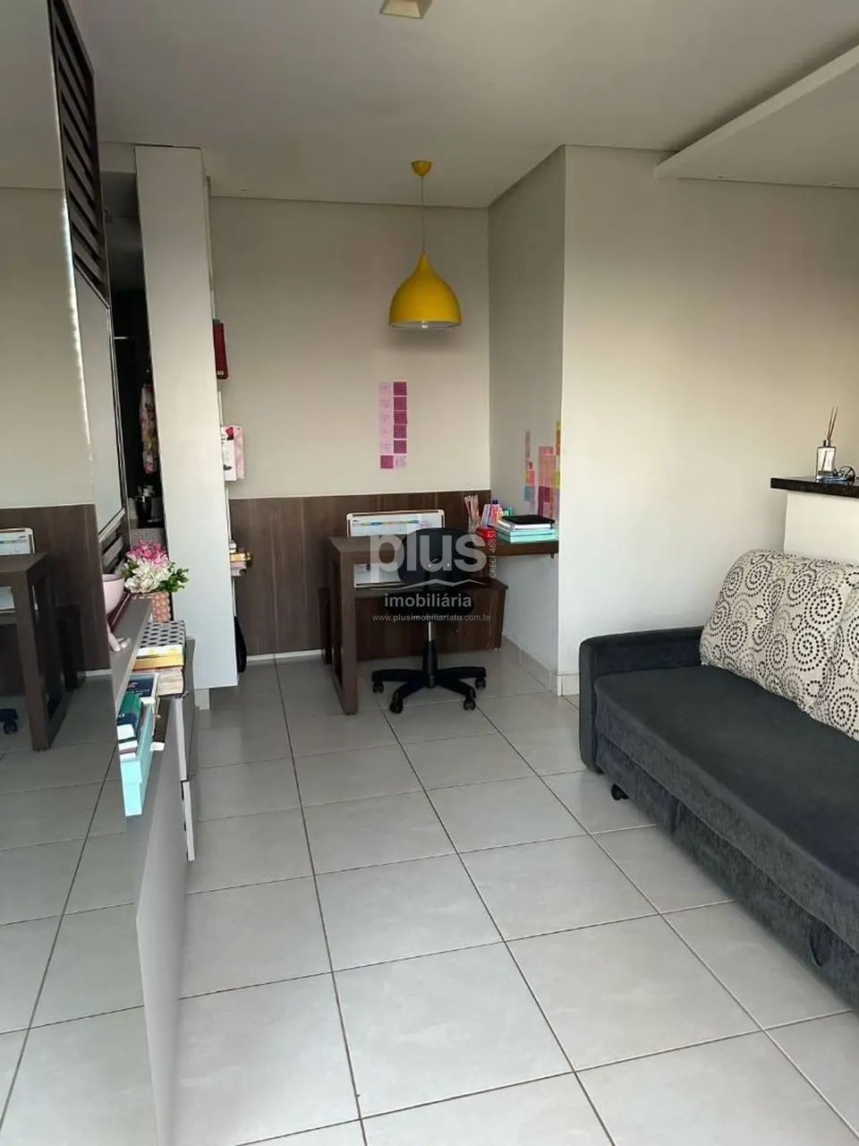 FLAT MOBILIADO NO CENTURY 21 | 204 SUL | ANDAR ALTO