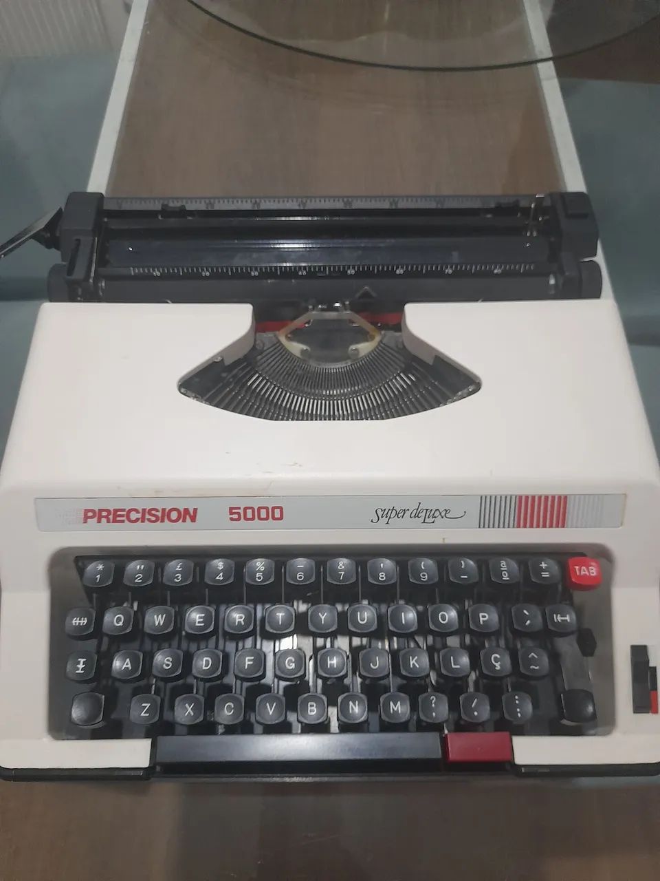 Maquina de datilografia precision 5000