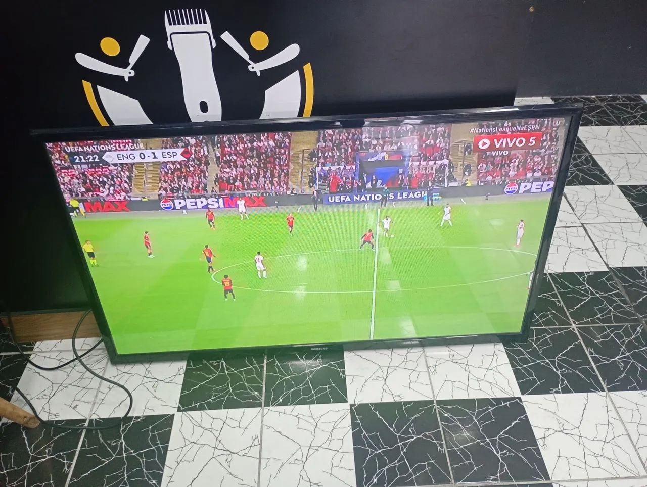 Vendo tv Samsung 55 polegadas obs não e smartv R$ 950,00 - Foto 4