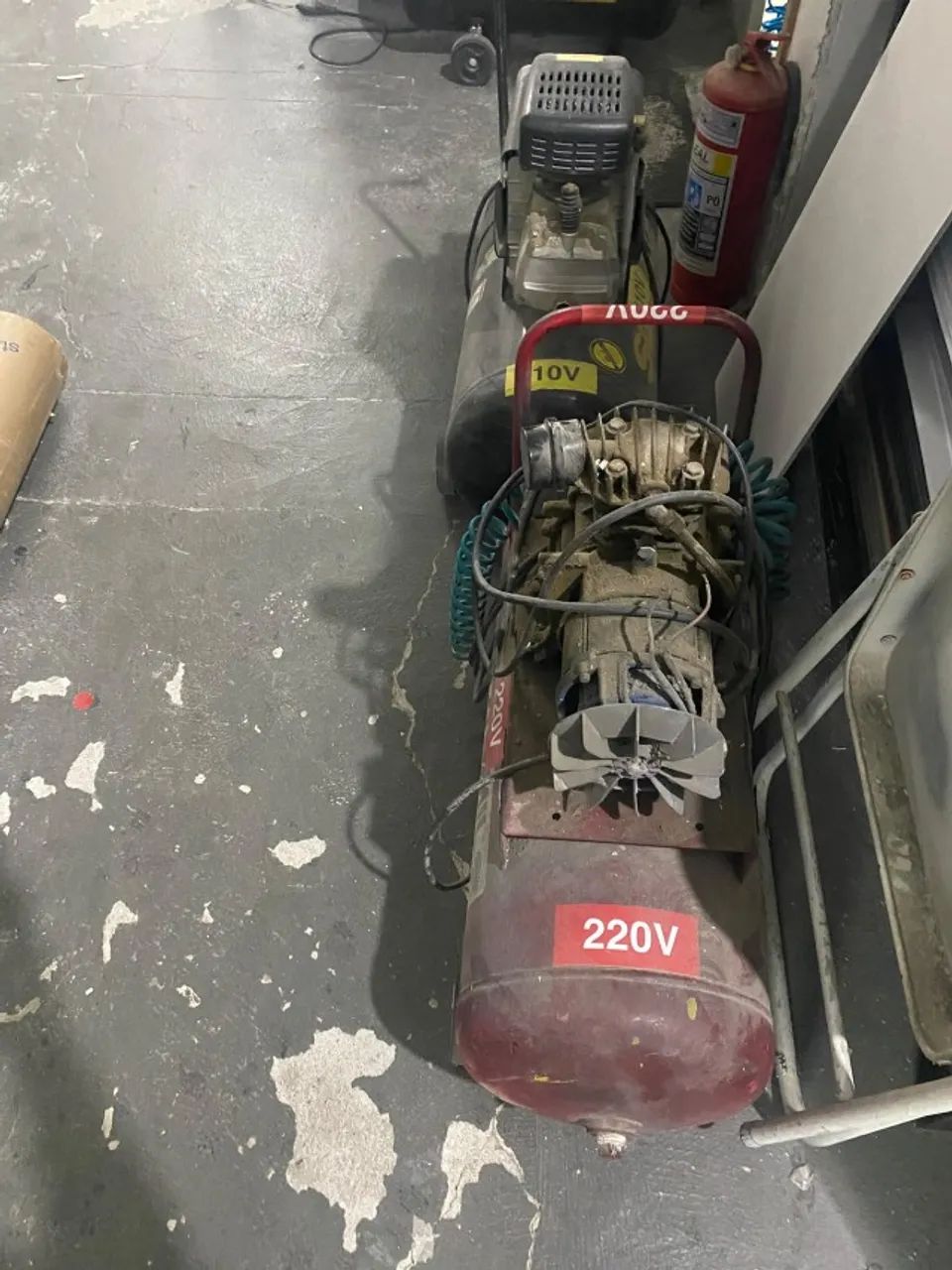 COMPRESSOR DE AR COM DEFEITO - Foto 3