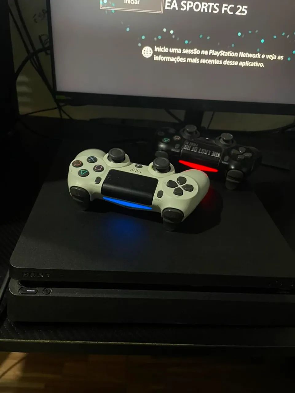 PS4 Slim pra vender logo