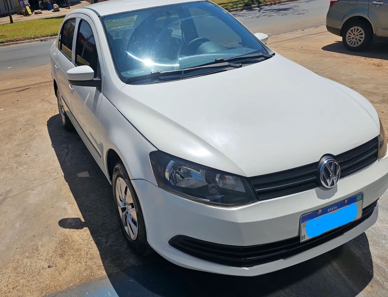 Volkswagen Voyage 2014