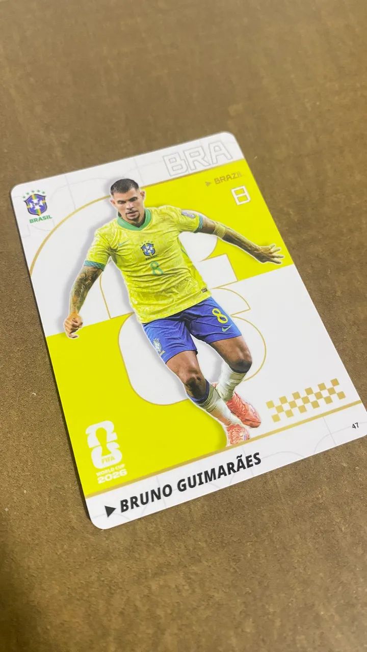 Cards Bruno Guimarães - Oficial Panini - Copa do Mundo  - Foto 2