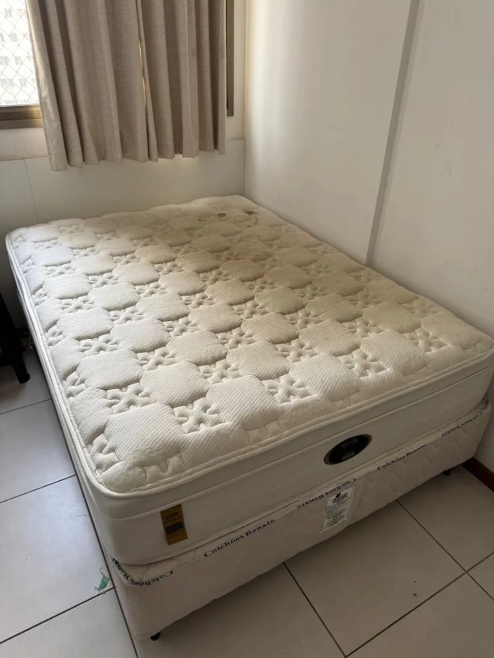 Cama de casal beautyrest