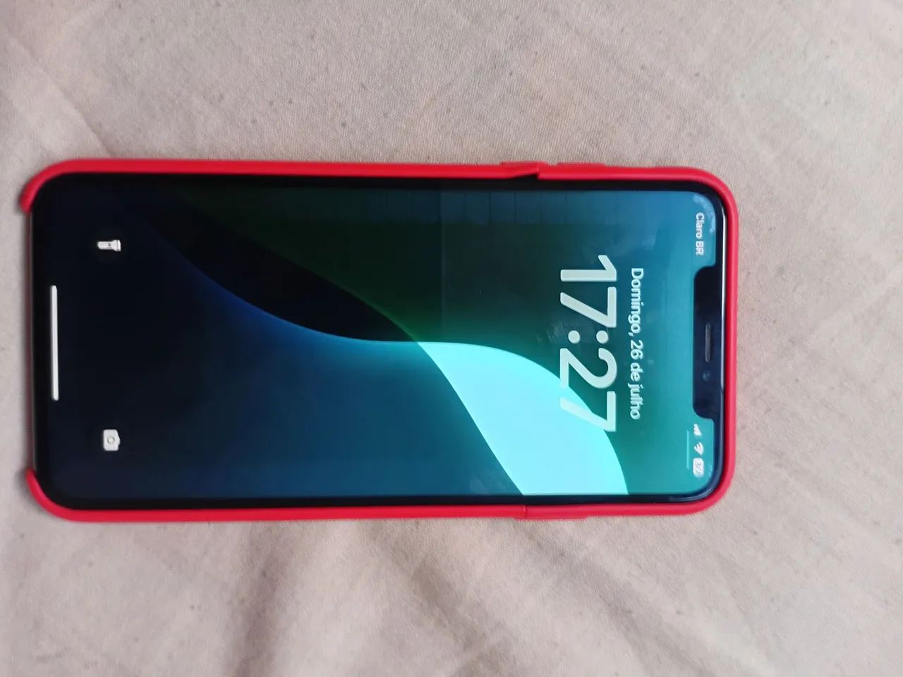 Vendo IPhone Xs Max 64gb ,defeito precisa trocar a tela