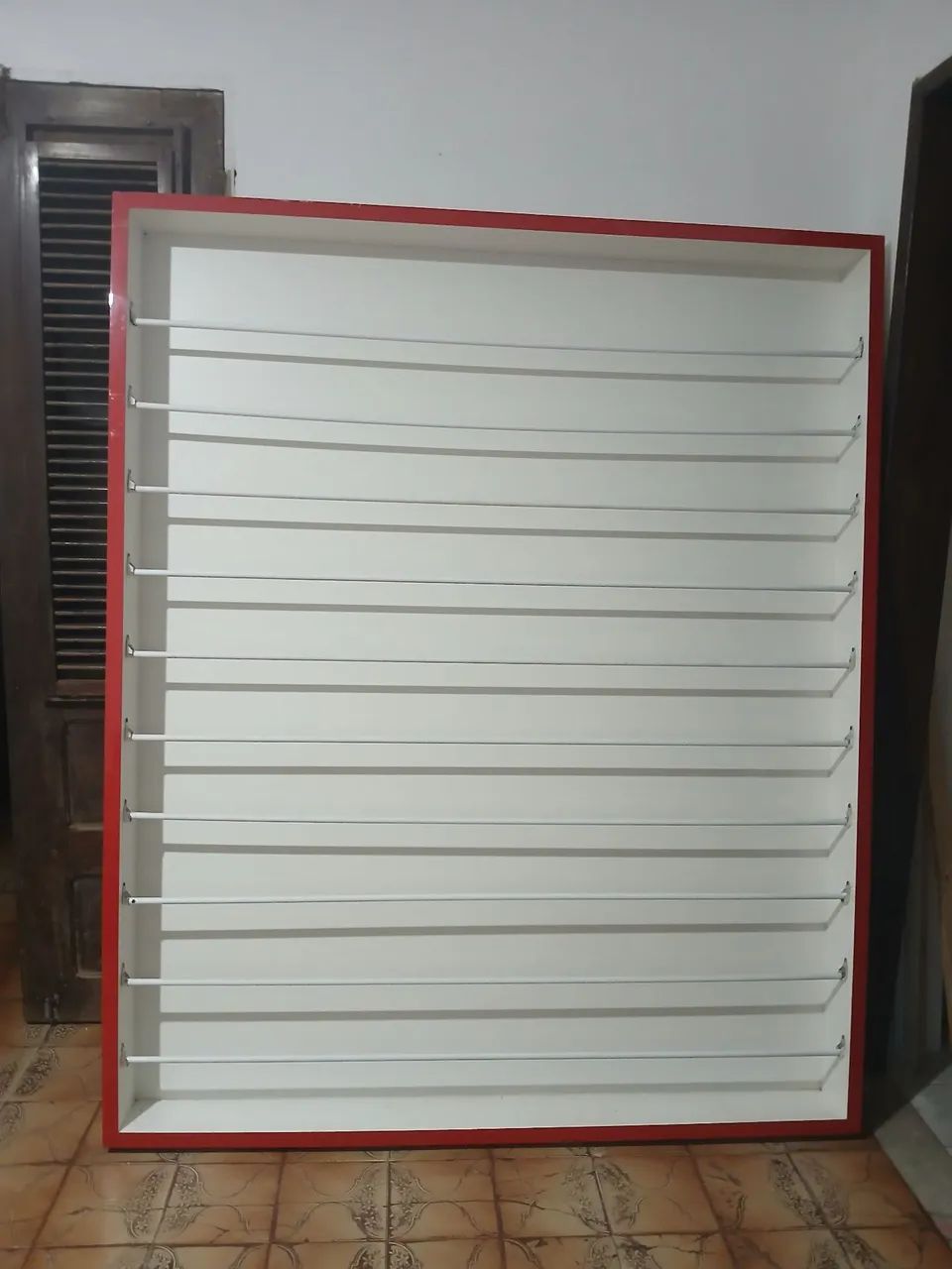 Expositor grande de linhas e fitas