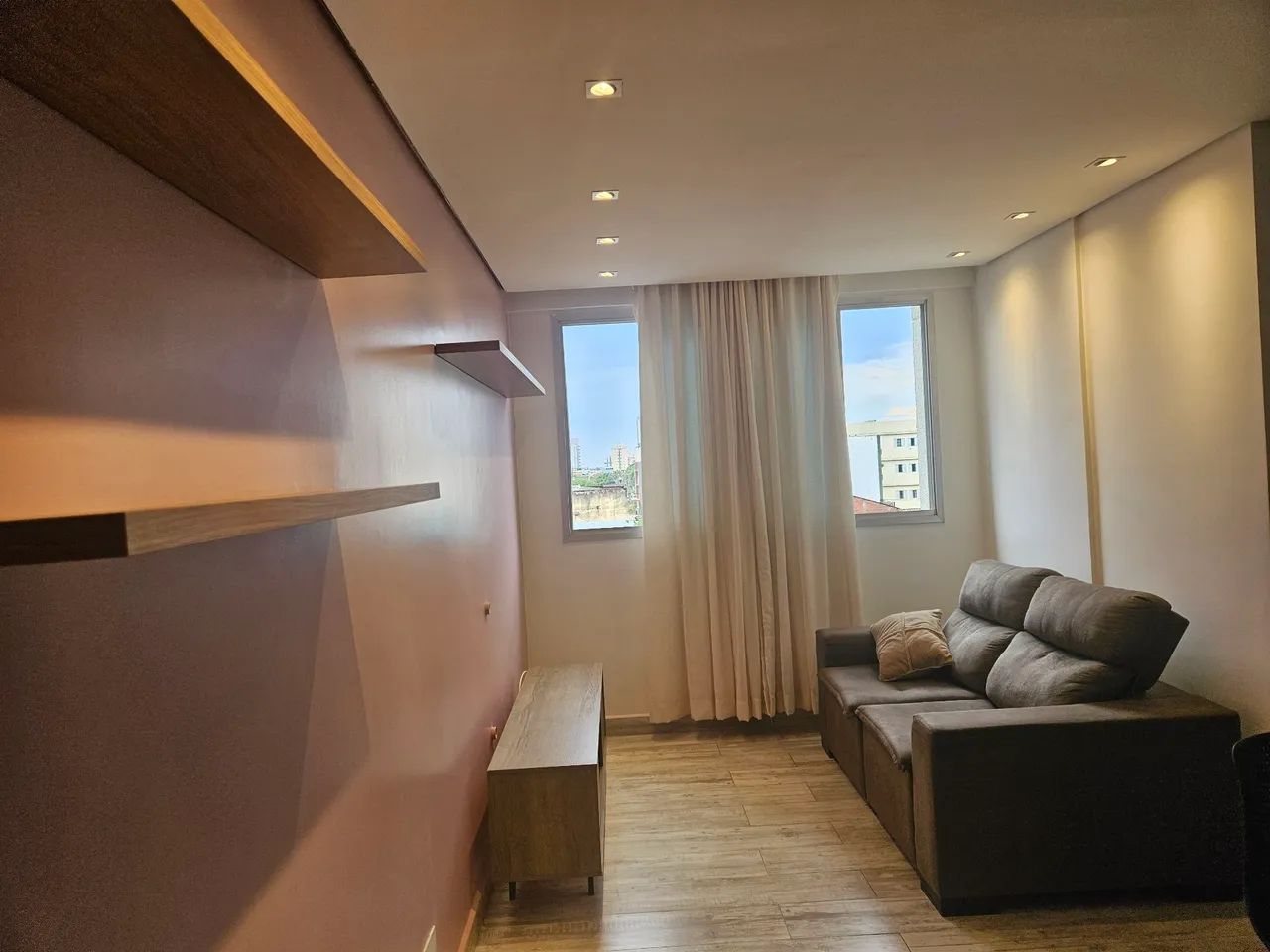 Lindo apto mobiliado 1 qto Samambaia  - Foto 3
