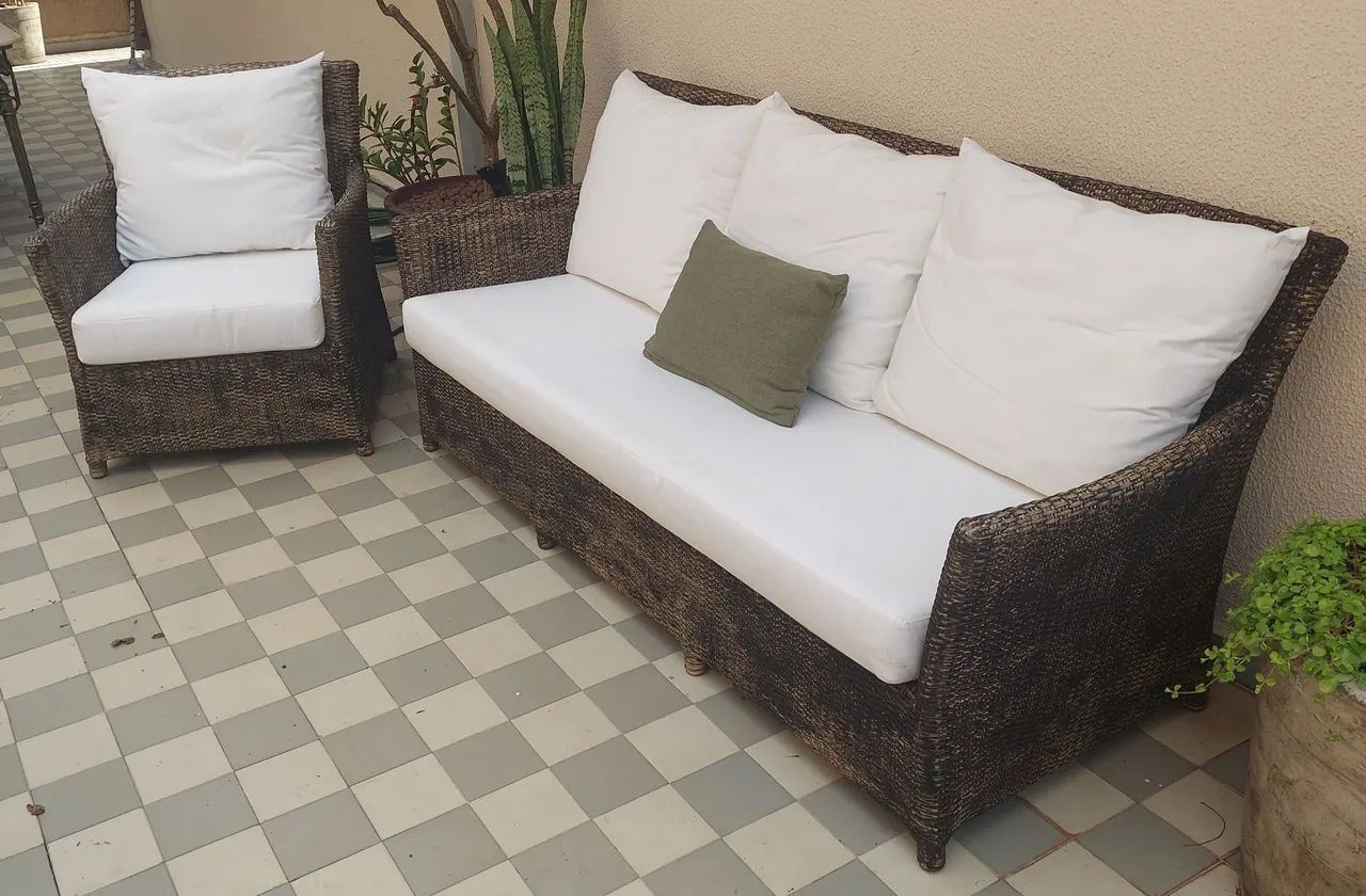 Conjunto de jardim sofá e poltrona