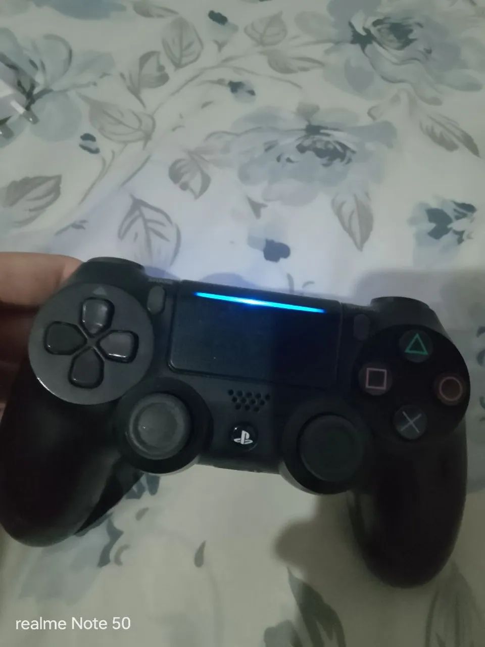 PS4 PRO DESBLOQUEADO 1TB + CONTROLE - Foto 3