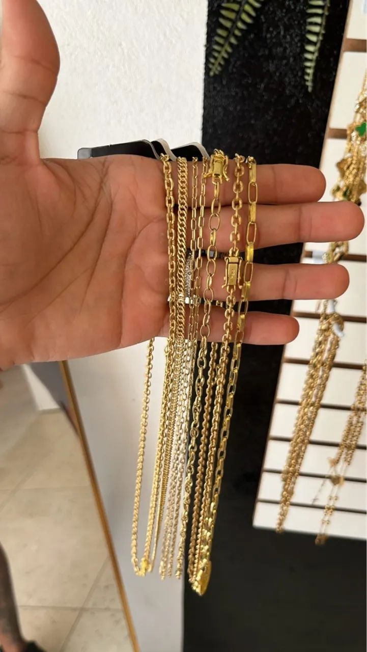 Cordão masculino moeda antiga 