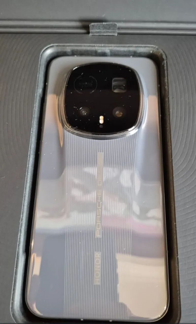 Honor Magic 8 pro RSR PORSHE DESIGN - Foto 2