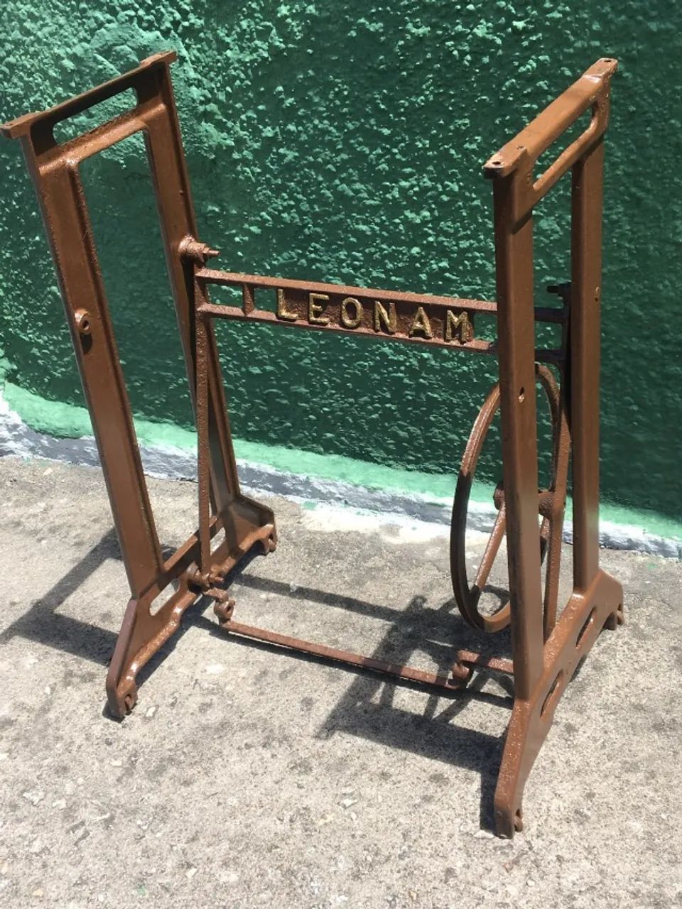 Pé de Máquina LEONAM - Foto 2