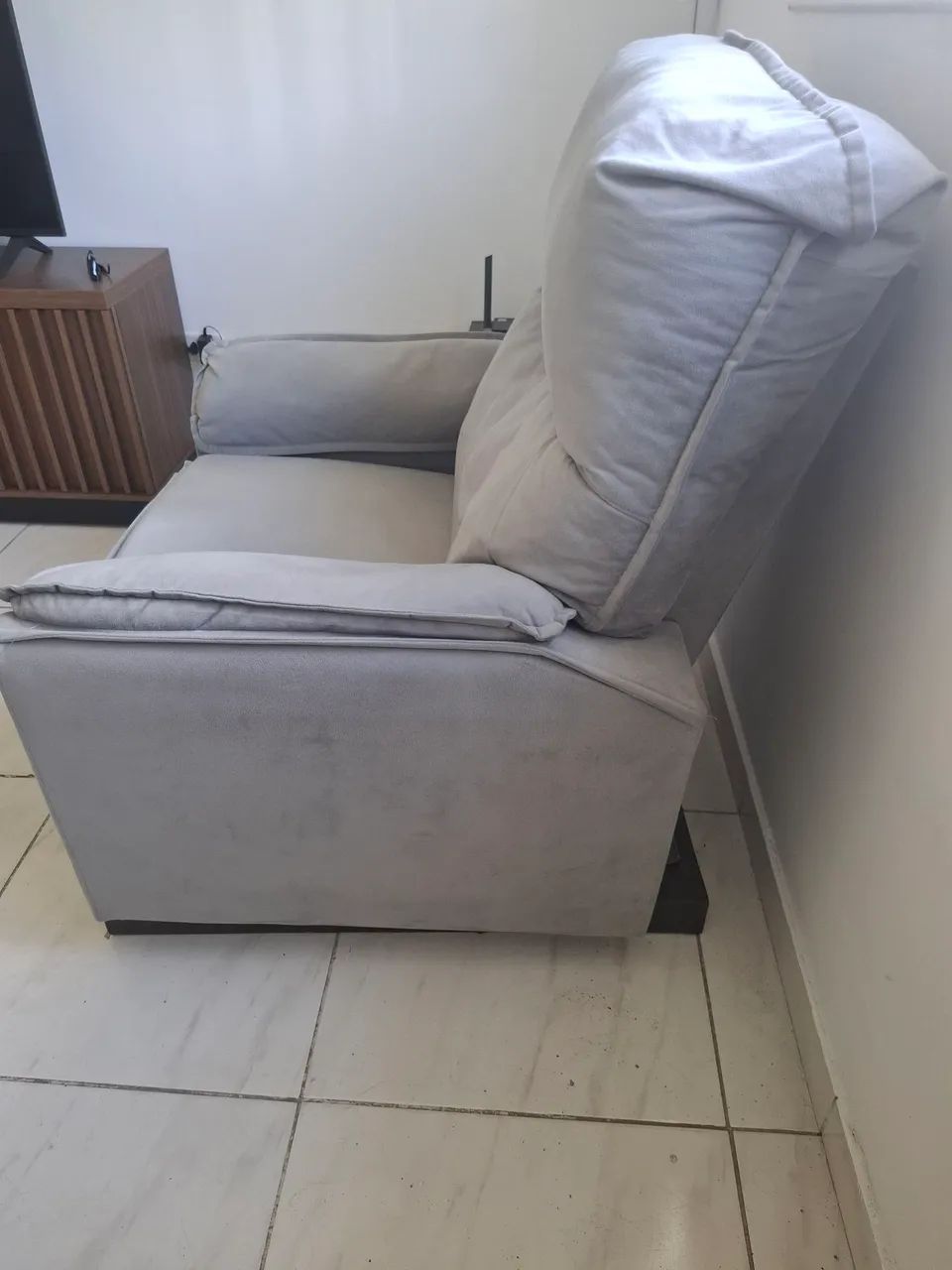 Poltrona do papai  comprei na Ortobom  nova - Foto 4