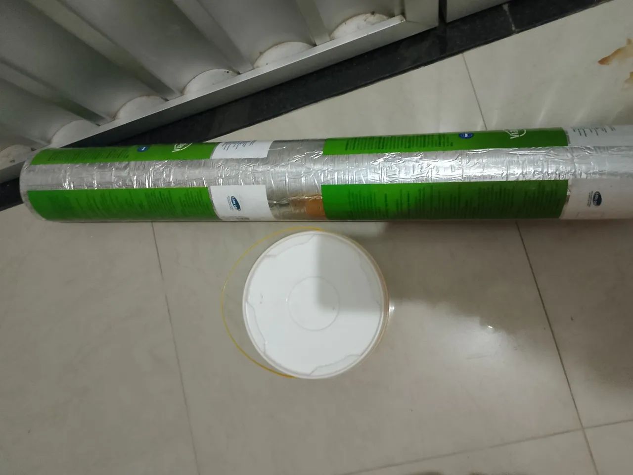 1 galão vedpren branco 1 rolo de Manta 94cm por 10 metros  - Foto 3