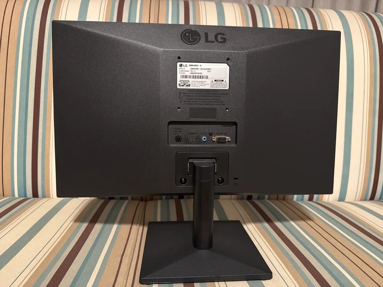 Monitor LG Modelo 20MK400 19,5? - Foto 2