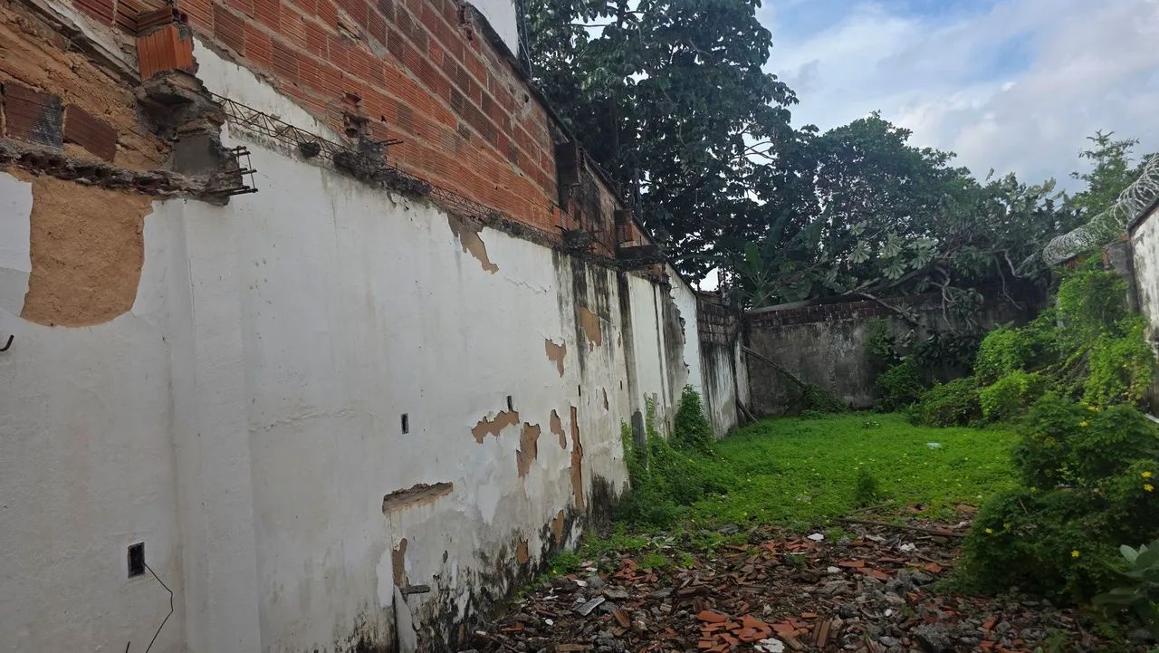 Terreno 6,3 x 33  - Com Escritura e Matrícula  - Foto 5
