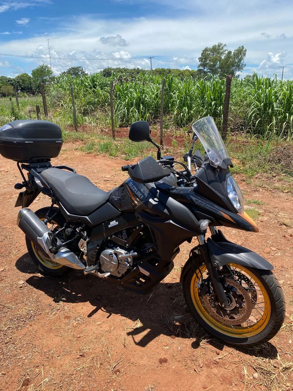 V-Stron 650  - Foto 4