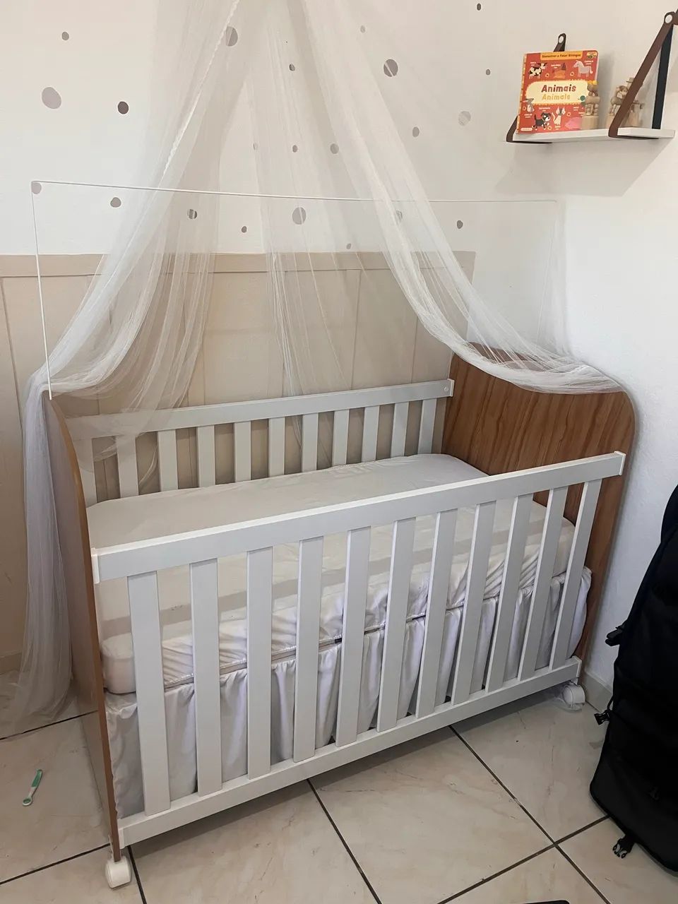 Vendo berço nunca usado 