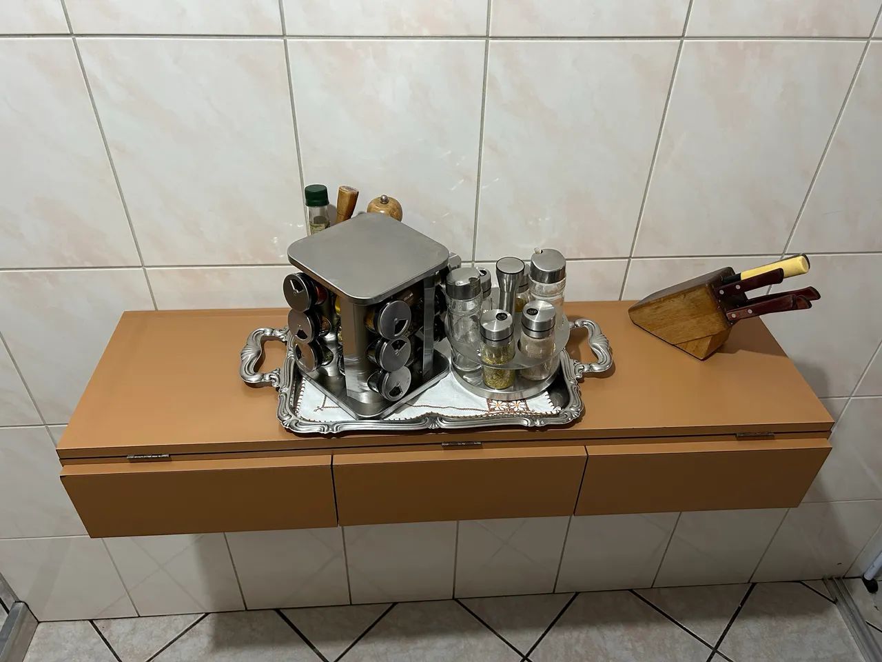 Mesa retrátil com gavetas para cozinha - Foto 5