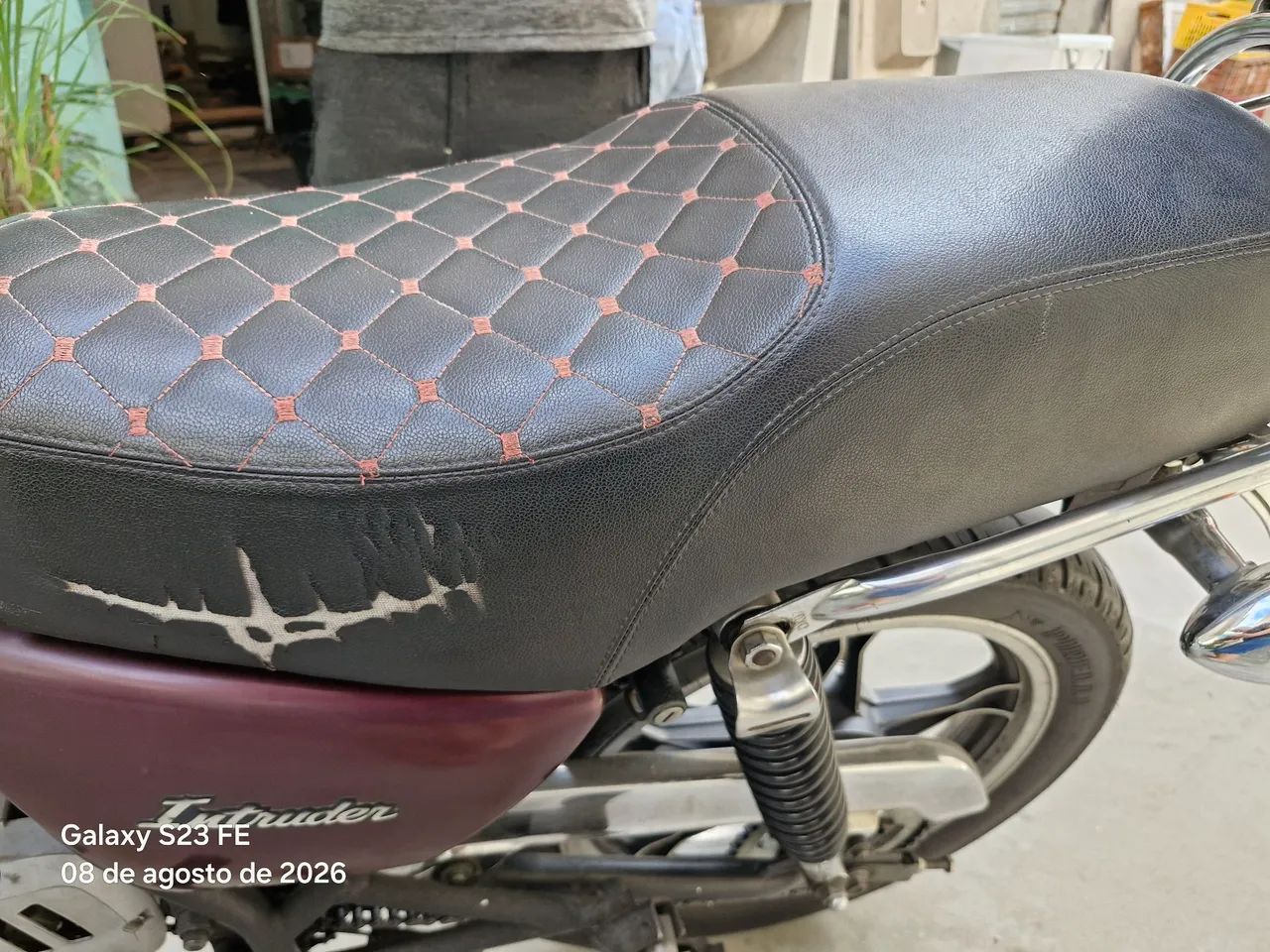Intruder 125  - Foto 4