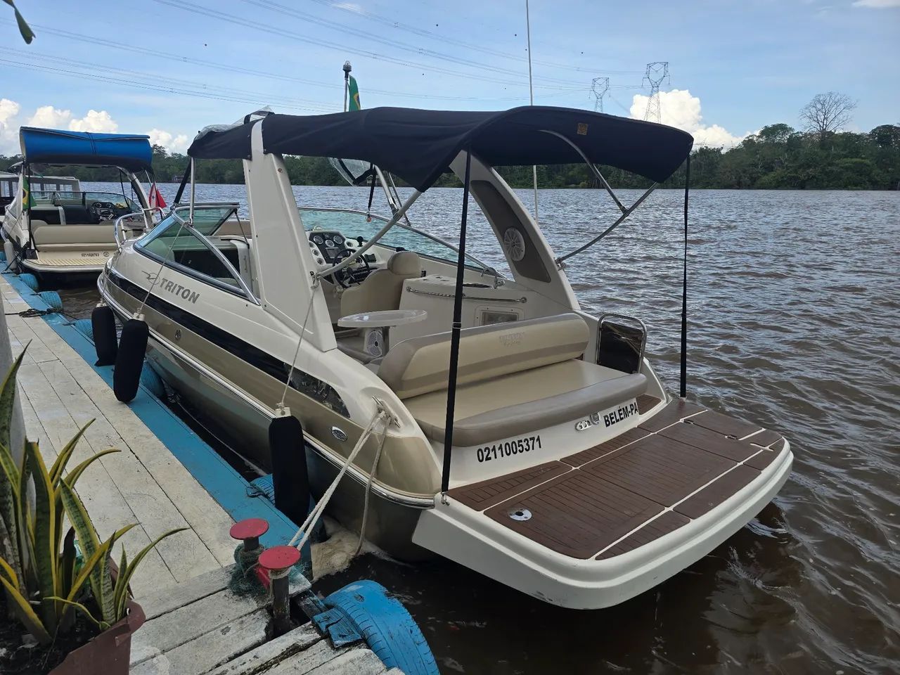 Lancha Triton 230  - Foto 4