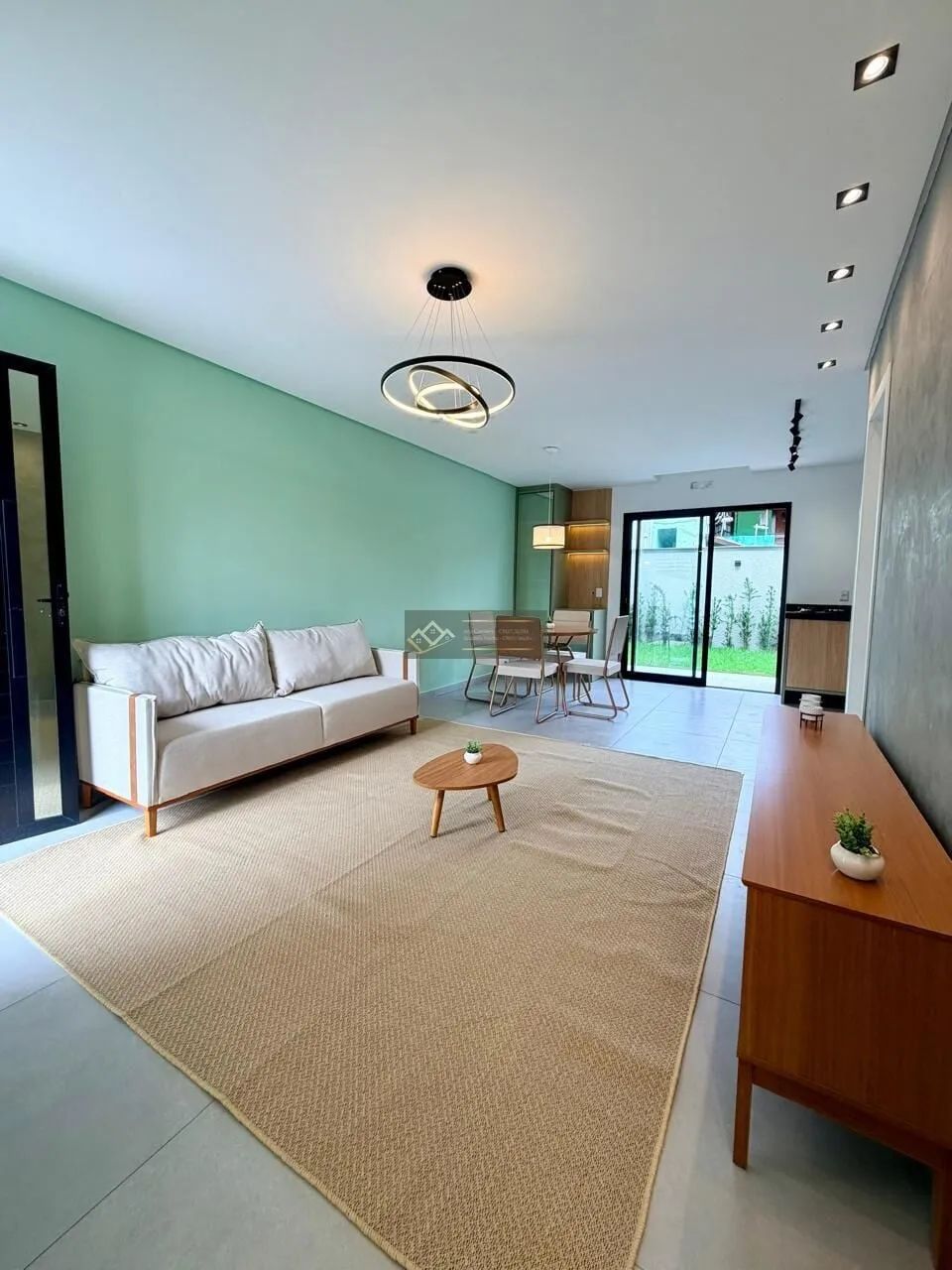 Casa Sobrado em Ingleses do Rio Vermelho, Florianópolis/SC