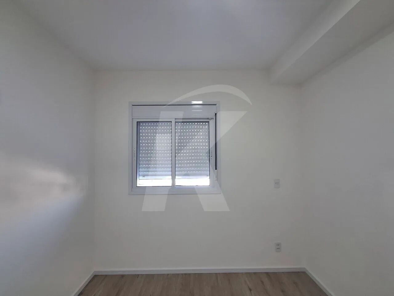 Apartamento com 1 quarto, sala, cozinha próximo ao metrô. - Foto 2
