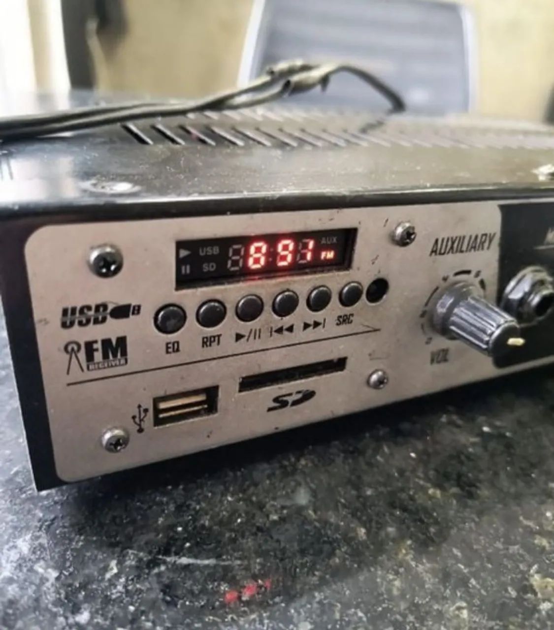 amplificador para som ambiente com am/fm/usb - Foto 2