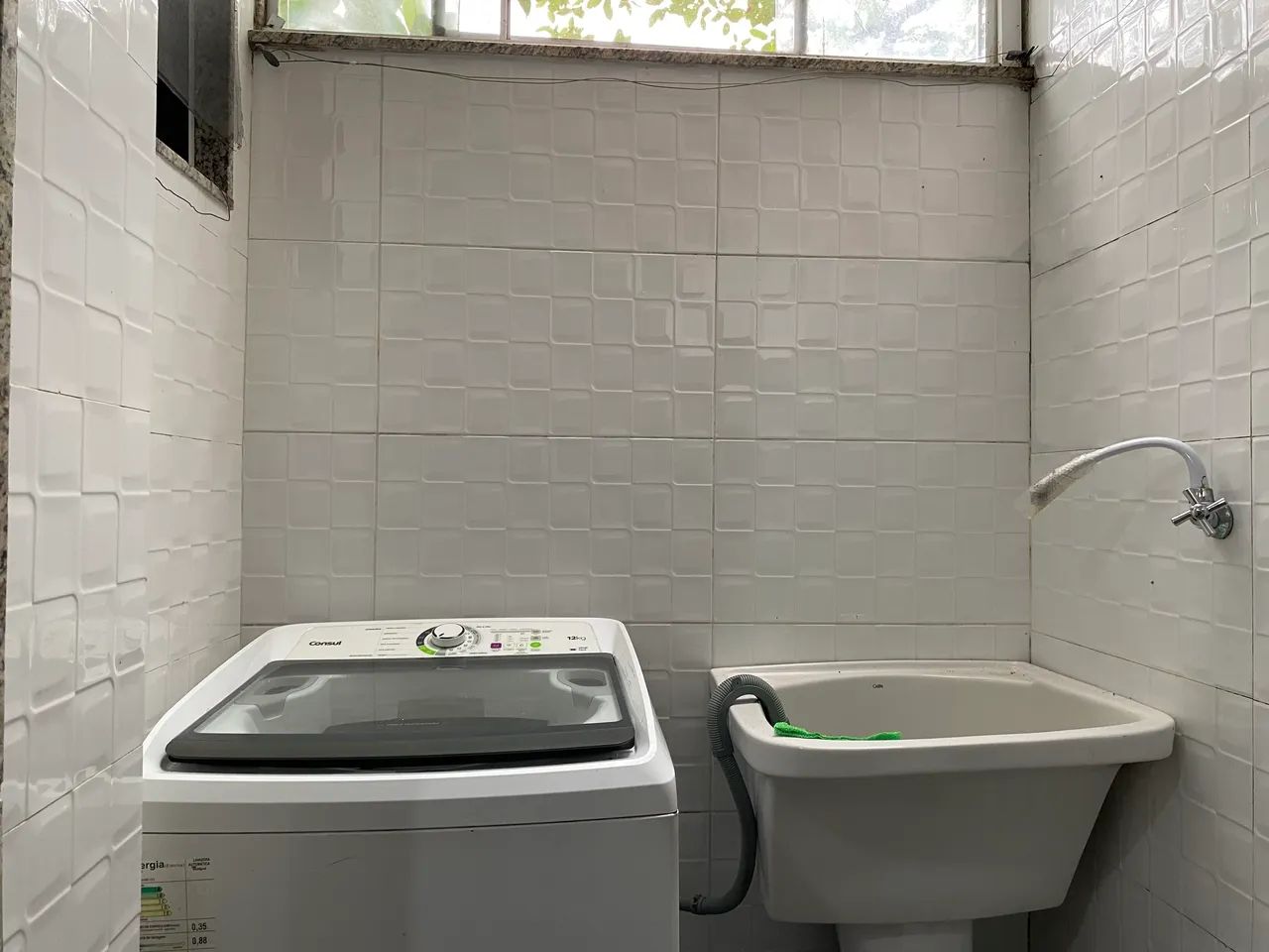 100m da praia - TEMPORADA - Studio COMPLETO com cozinha  - Foto 9