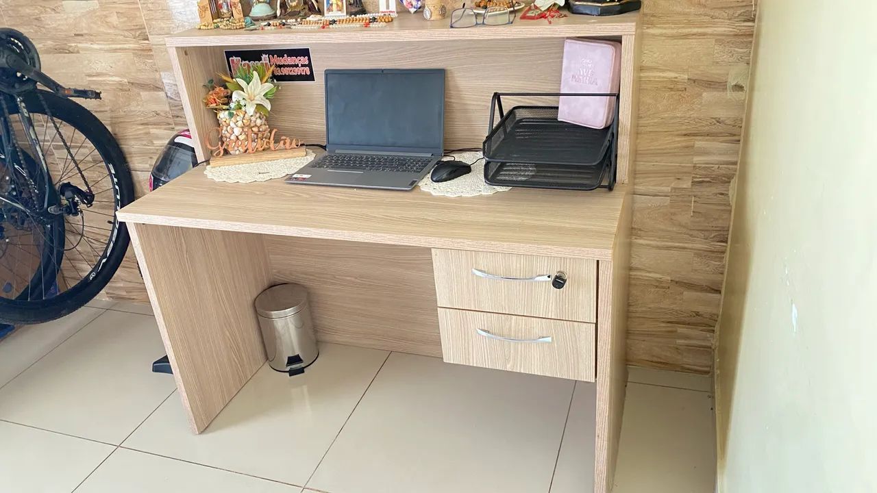Mesa escritório 