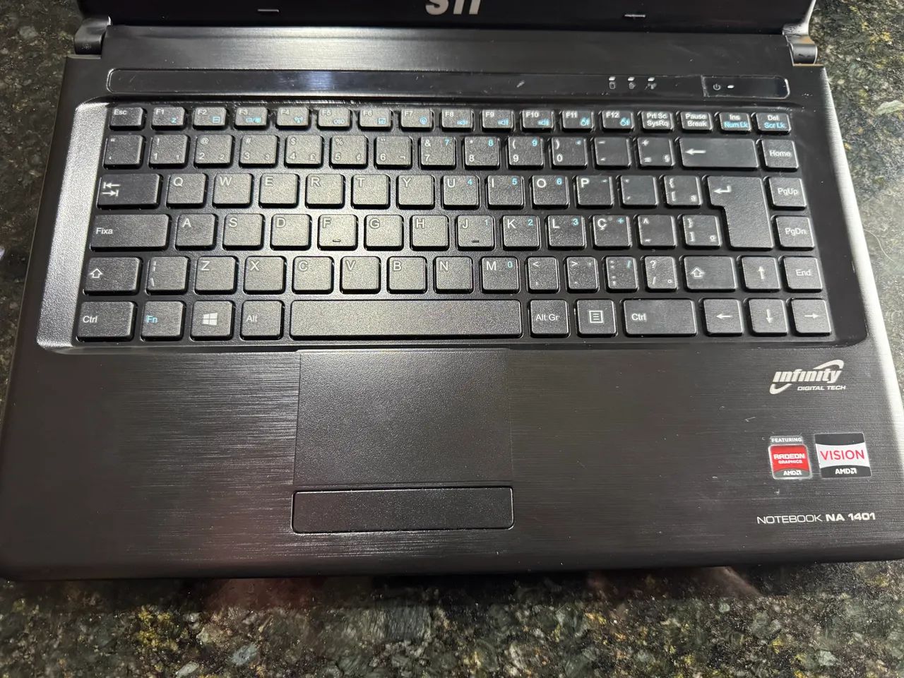 Notebook Sti Na 1401 Com Defeito Para Retirada De Peça