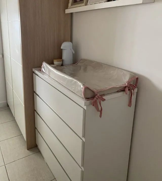 Conjunto Quarto de Bebê Quater Linha Beabá - Berço Evolutivo 3 em 1 + Cômoda - Impecável - Foto 5