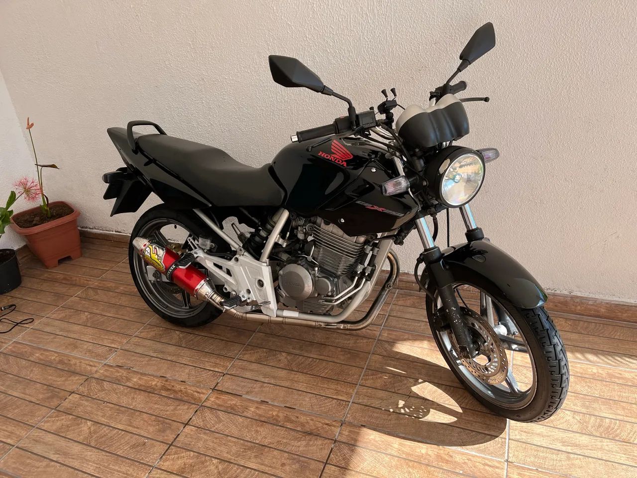 Cbx Twister 08