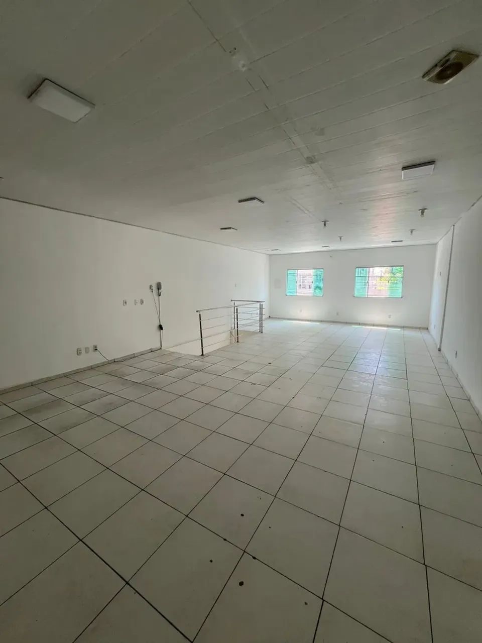 SALA  COMERCIAL NOS ALTOS NA MARAMBAIA 72 M2 - Foto 4