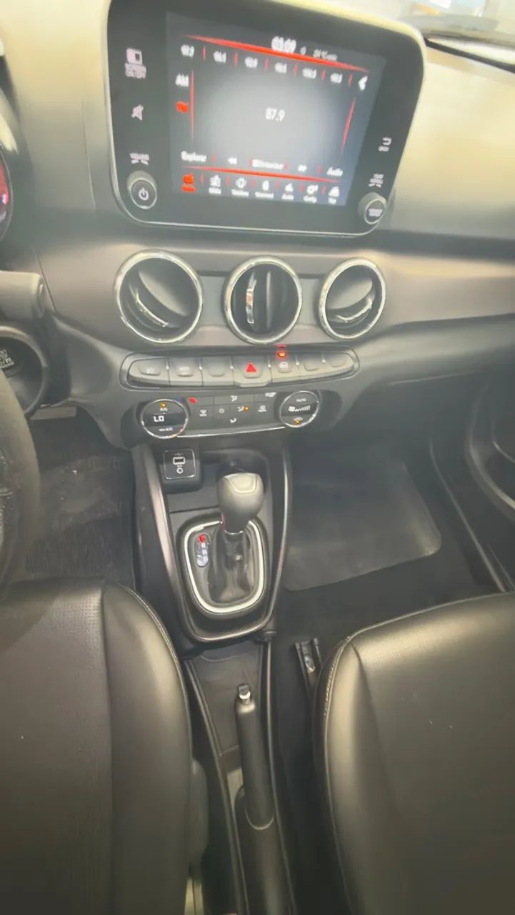Fiat Cronos Precision 1.3 16V Flex Aut. 2024 - Foto 5
