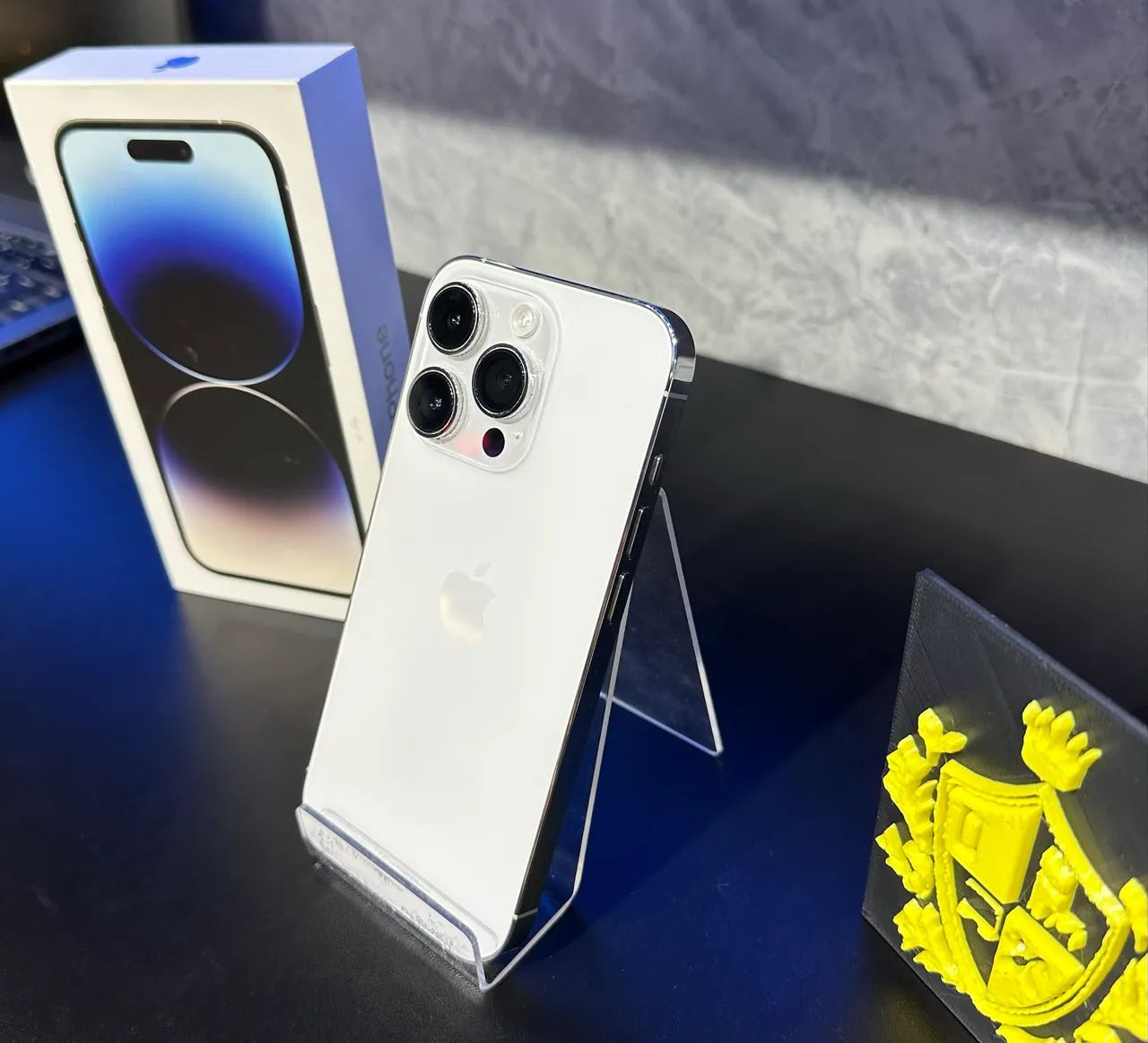 iPhone 14 Pro 256GB Branco - Celulares e Smartphones - Santa