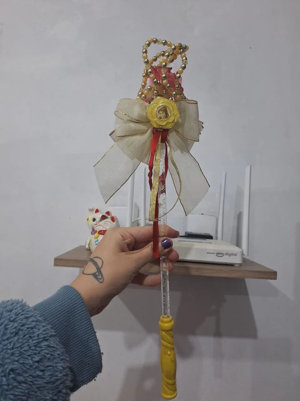 Lote cetro de brinquedo luminoso princesa Disney Bela e a fera original 