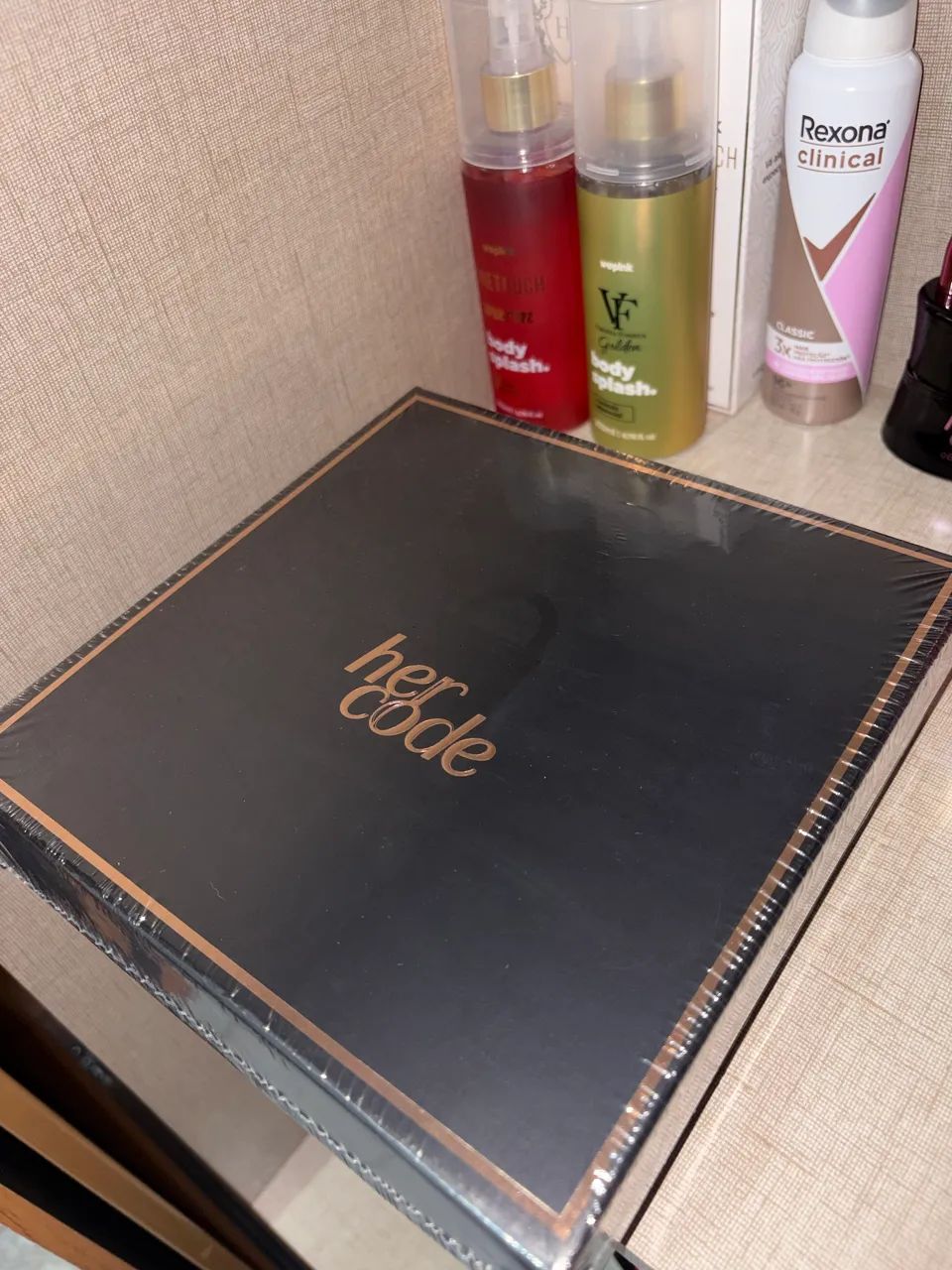 Kit Her Code touch e Her Code tradicional 230,00 CADA. - Foto 5