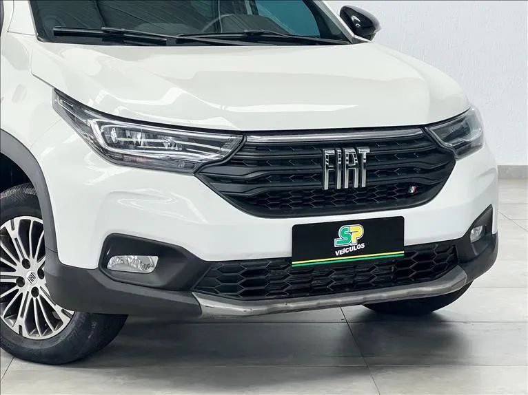 Fiat Strada Ranch 1.3 Flex 8V CD Aut. 2023 - Foto 2