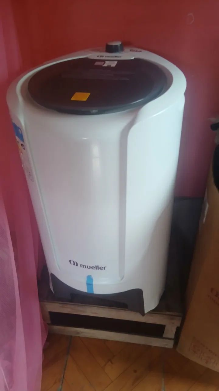 Cetrifuga  de roupas 