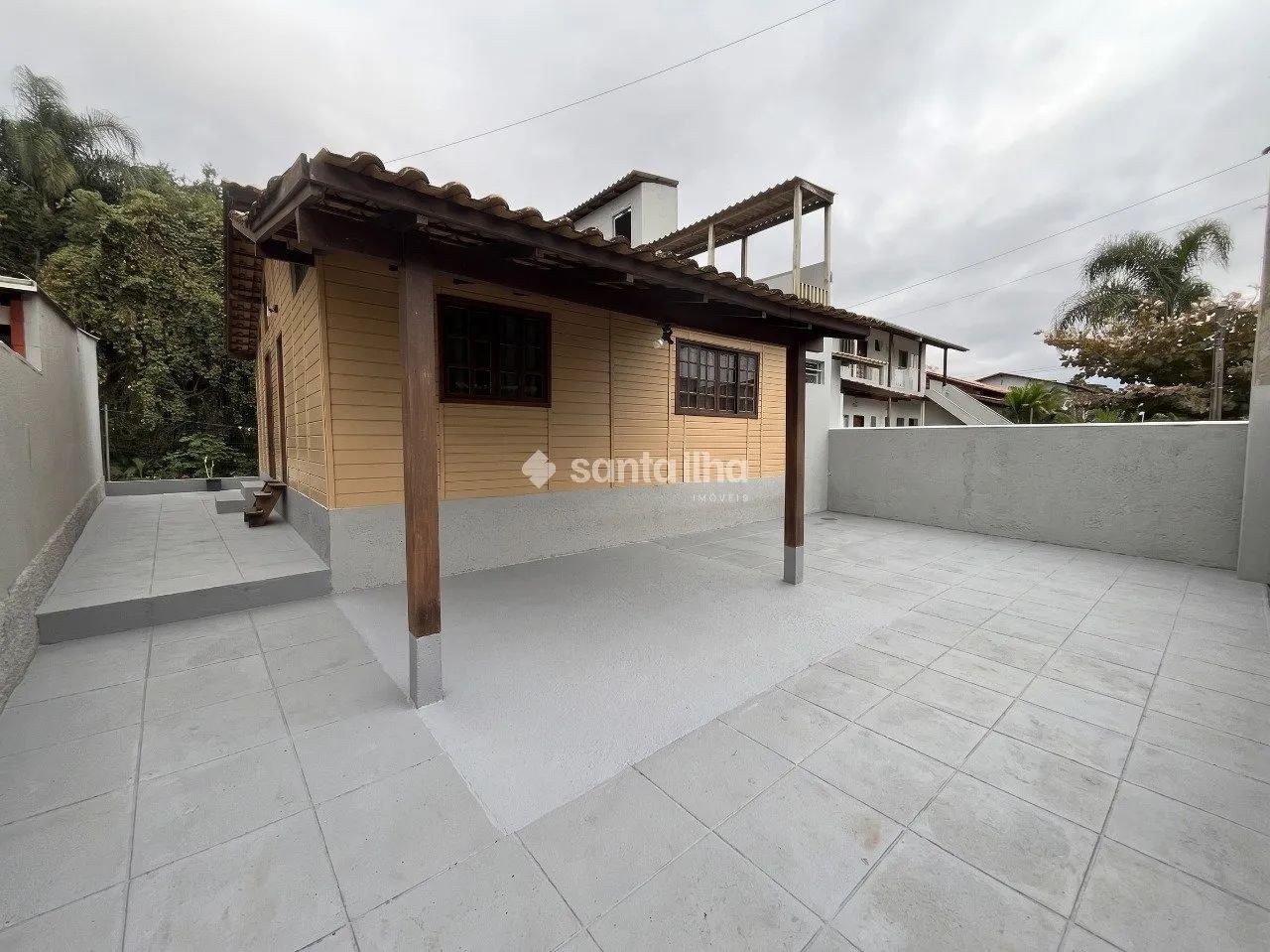 Casa com 3 dormitórios para alugar, 78m² - Carianos - Florianópolis/SC - Foto 2