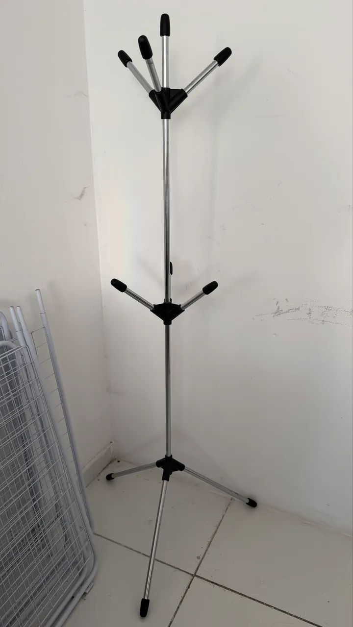 Vendo cabideiro - Foto 2