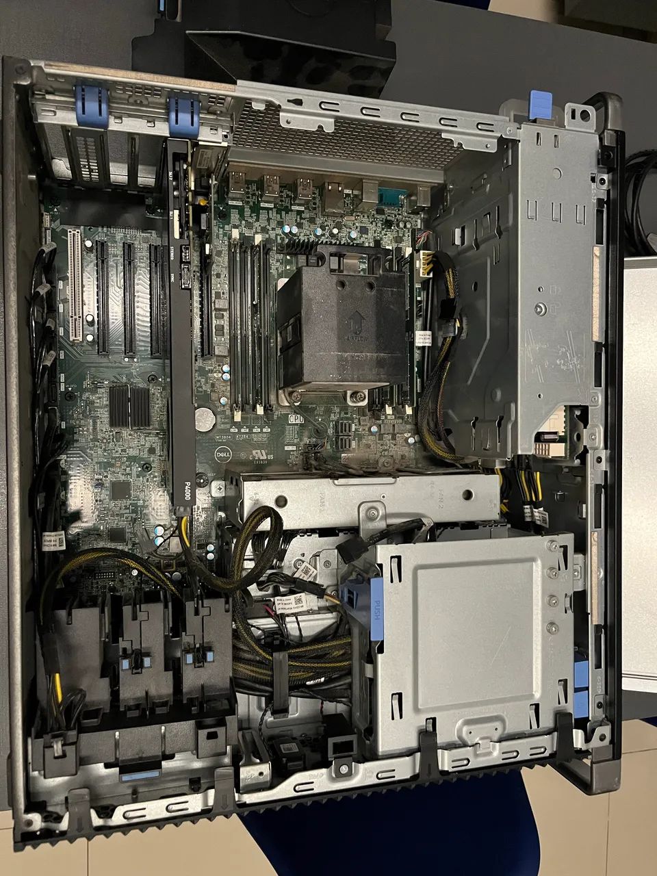 Workstation Dell T5820 Xeon W 2155 64gb de RAM