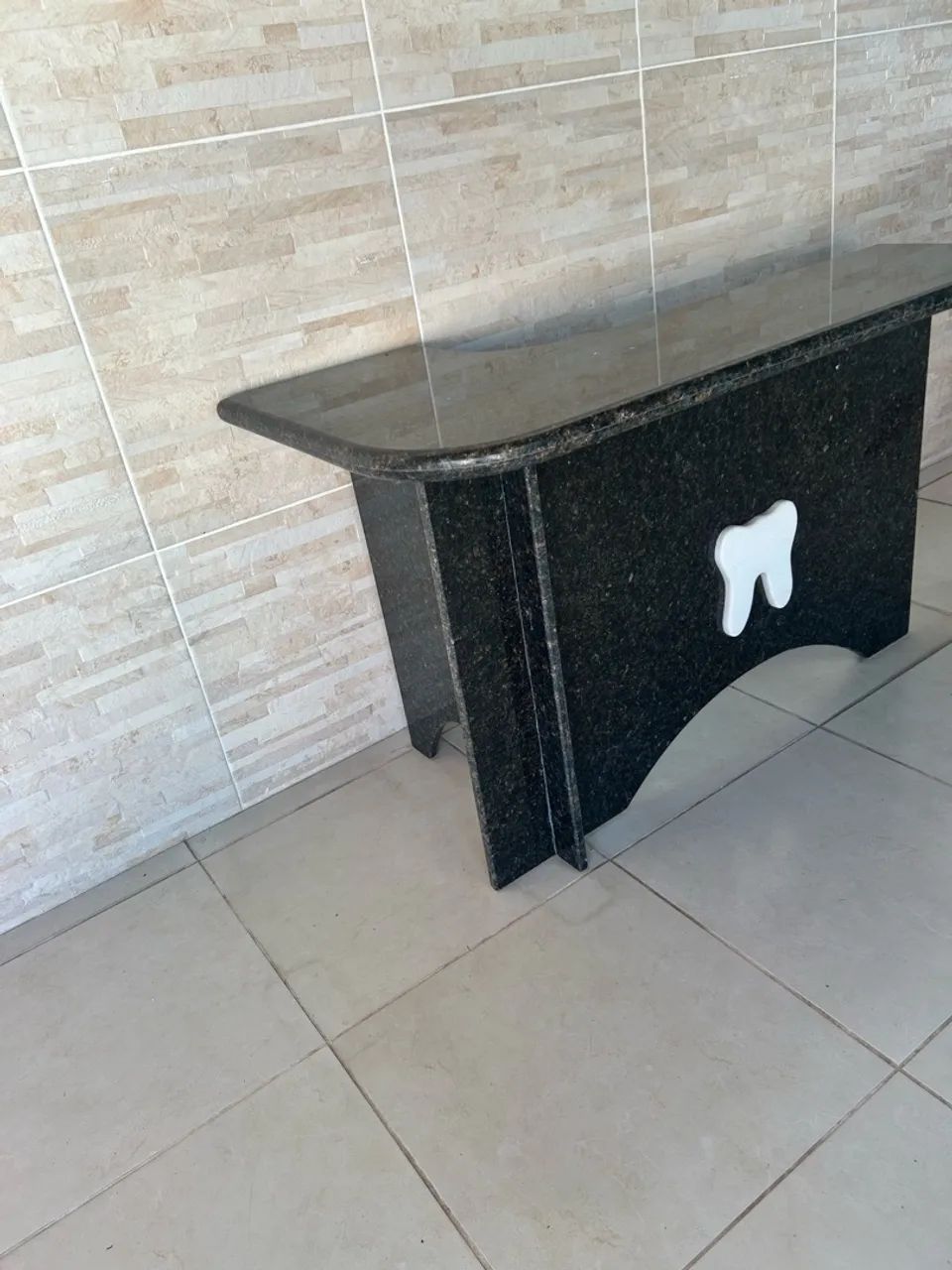 Mesa recepção em granito - Foto 2