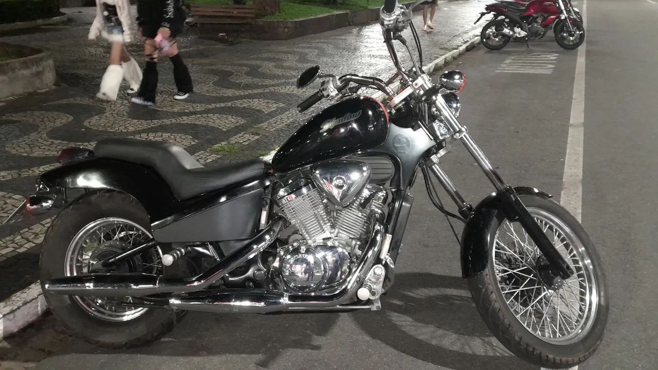 Shadow 600 - Foto 2