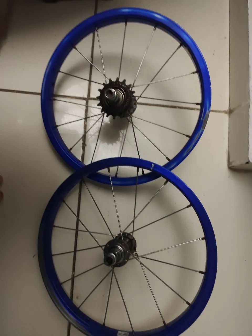 Roda de bicicleta aro 16
