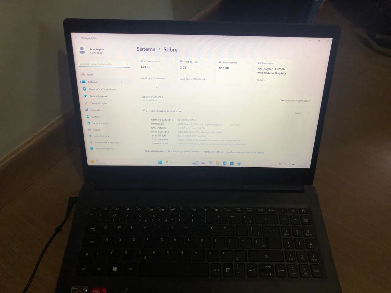 Notebook Acer Aspire 3 modelo 3250 - Foto 2