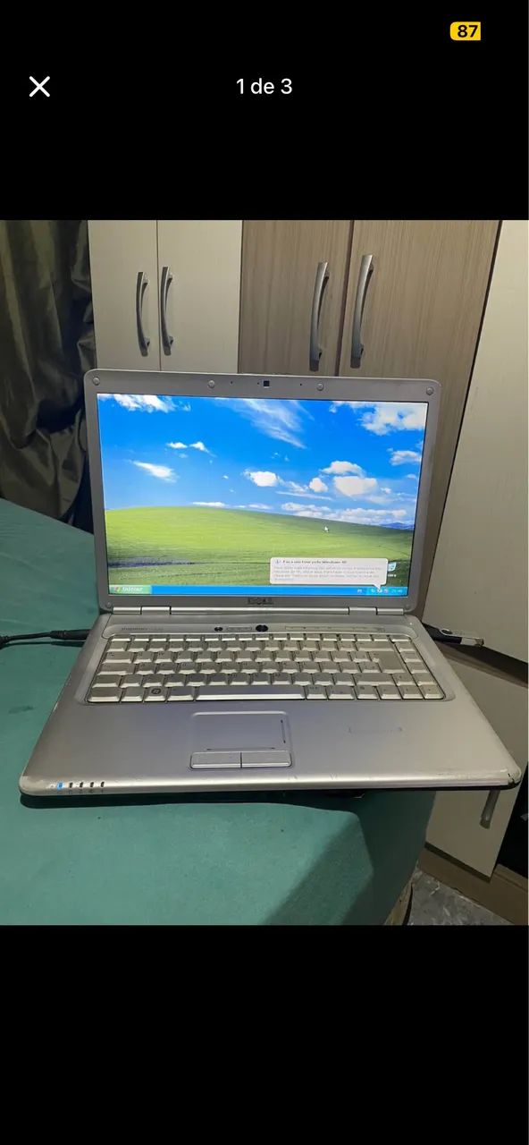 Notebook antigo simples 