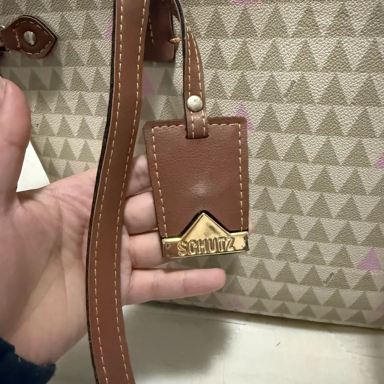 Bolsa de mão Schultz monogram triang  - Foto 2